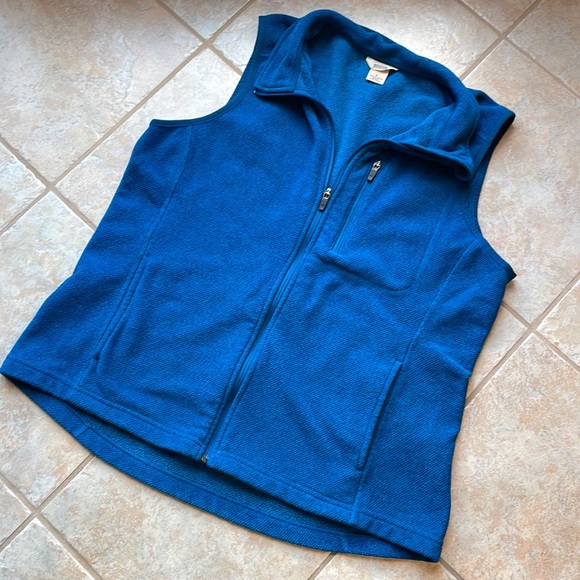 Duluth Trading Co Jackets & Blazers - Duluth Trading Co women’s blue zip fleece vest